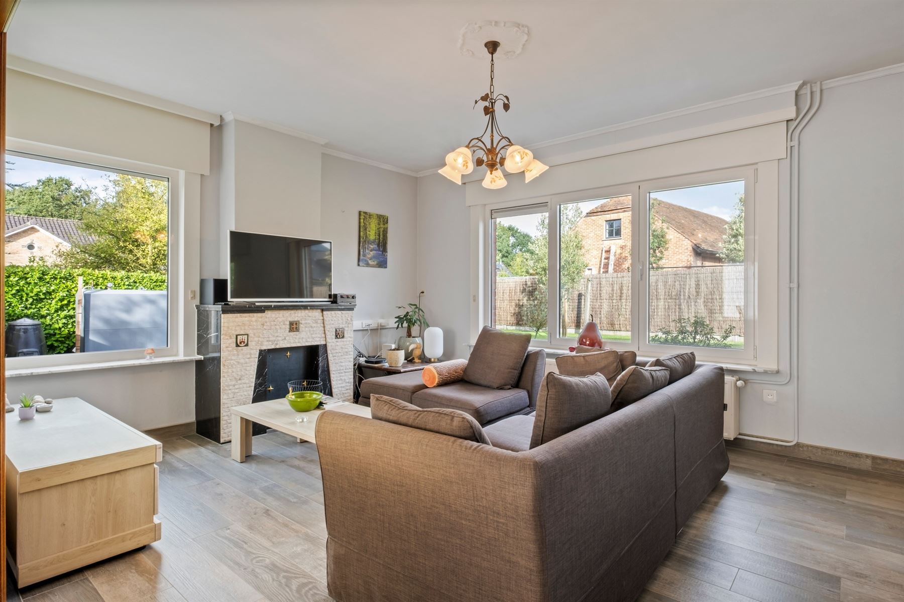 Gerenoveerde instapklare, alleenstaande woning - foto 2