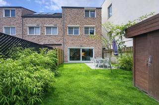 Deze moderne en energiezuinige halfopen bebouwing maakt deel uit van één van de eerste woonprojecten in de gegeerde wijk Regatta. Wat deze...