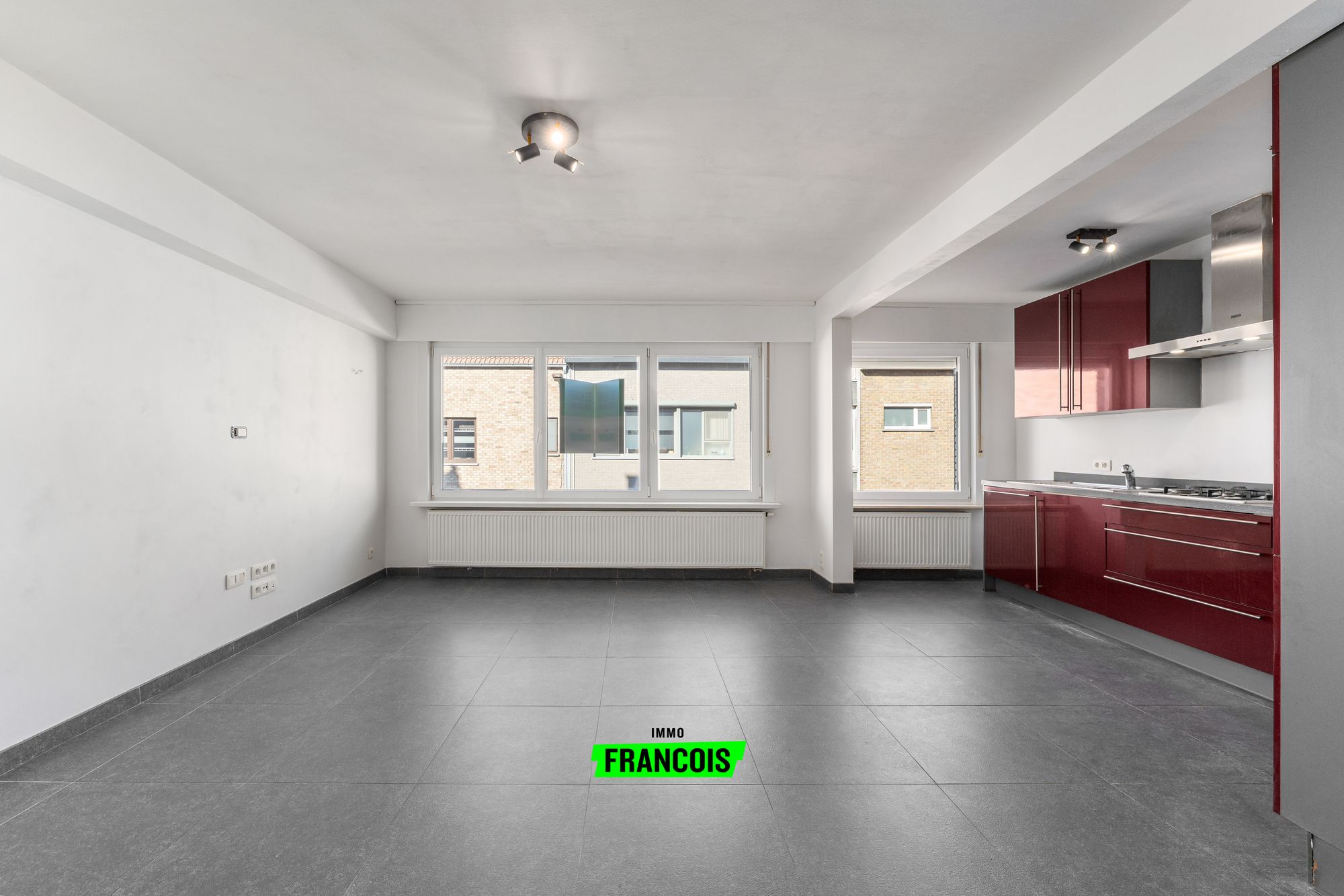 Instapklaar appartement met 2 slaapkamers te koop in Blankenberge - foto 2
