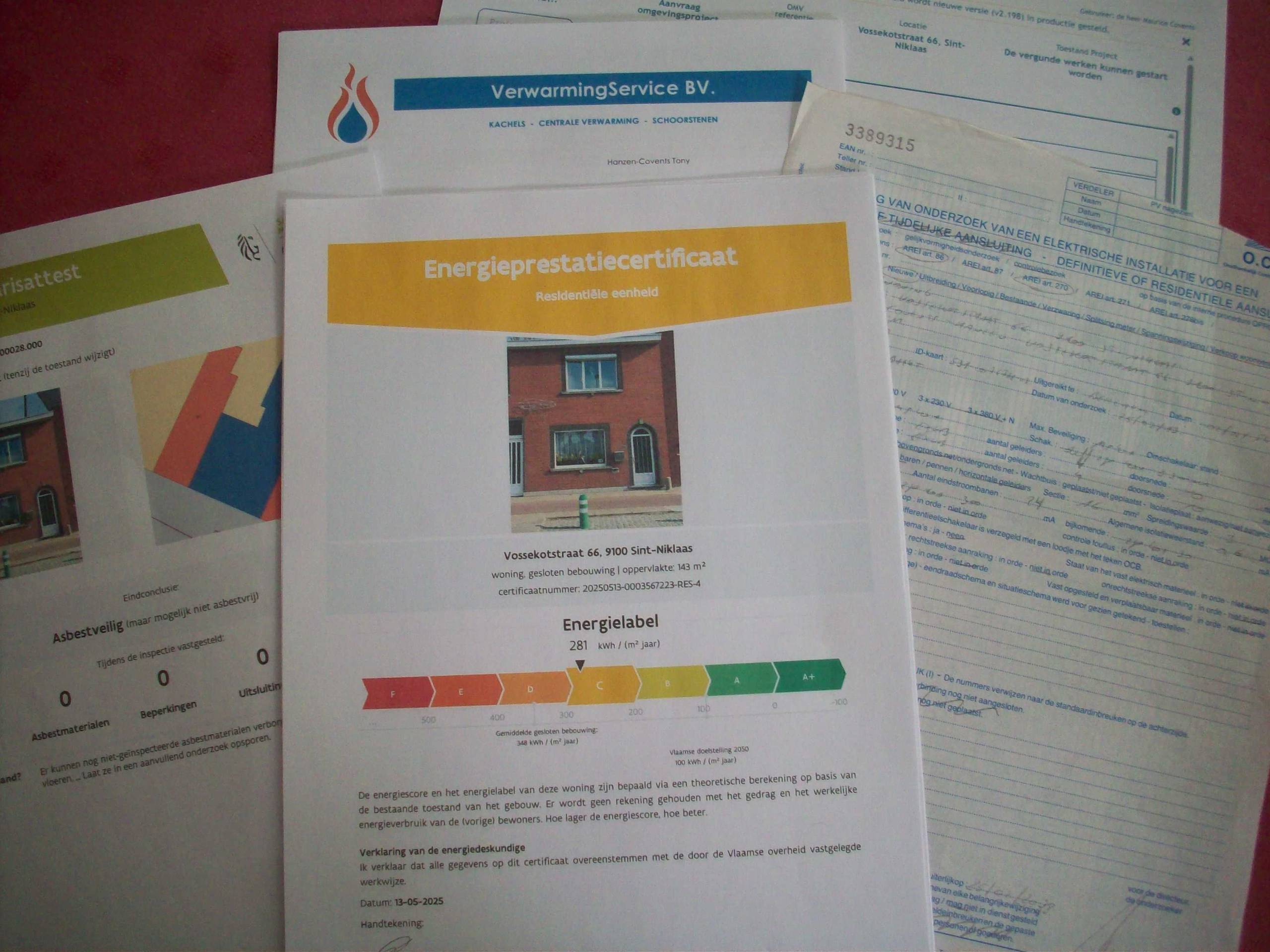 House for sale in Sint-Niklaas with 3 bedrooms - photo 2