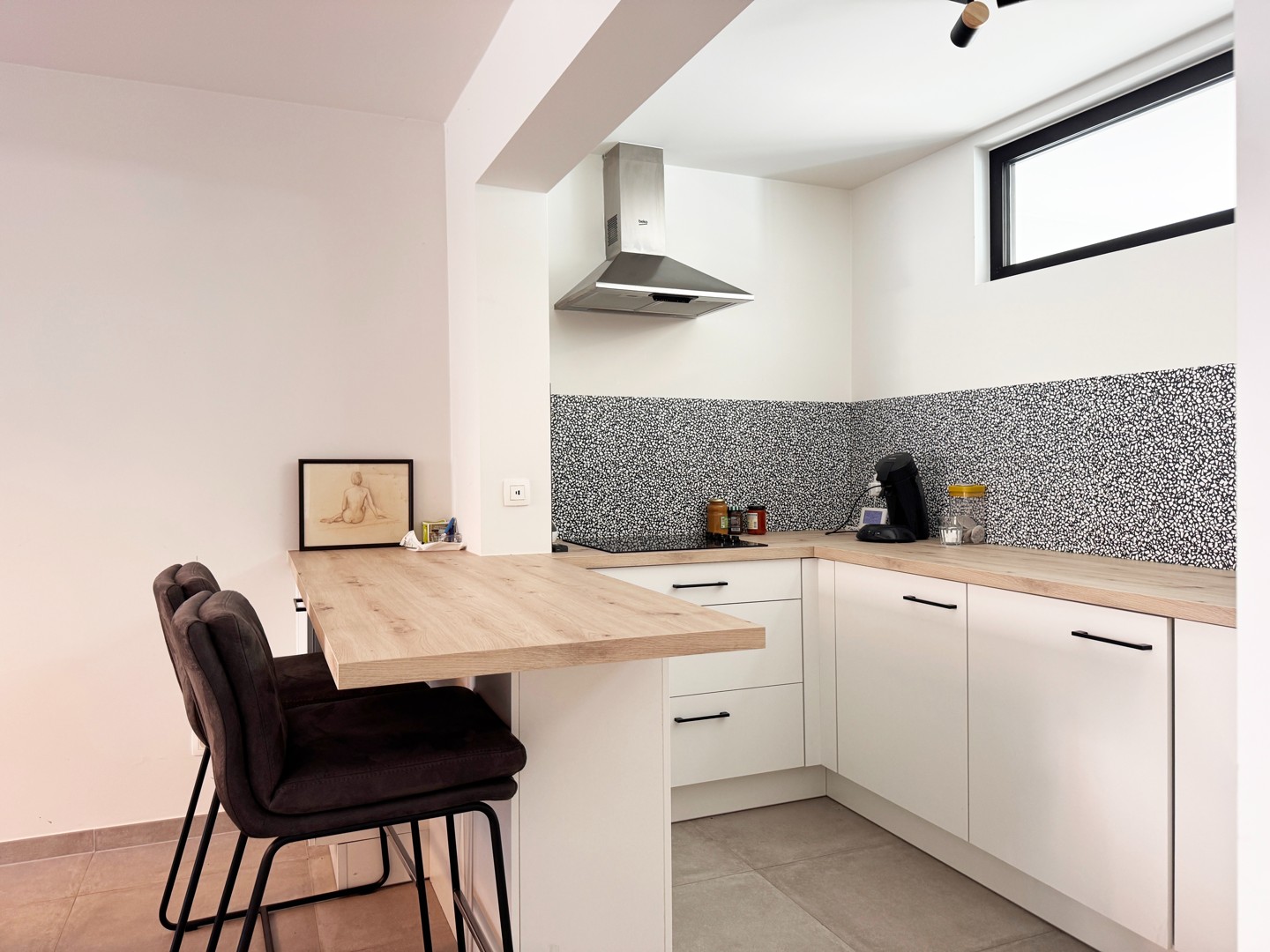 Gerenoveerde 4-slaapkamer woning met 3 badkamers en 3 keukens aan de Drongensesteenweg in Gent. - foto 5
