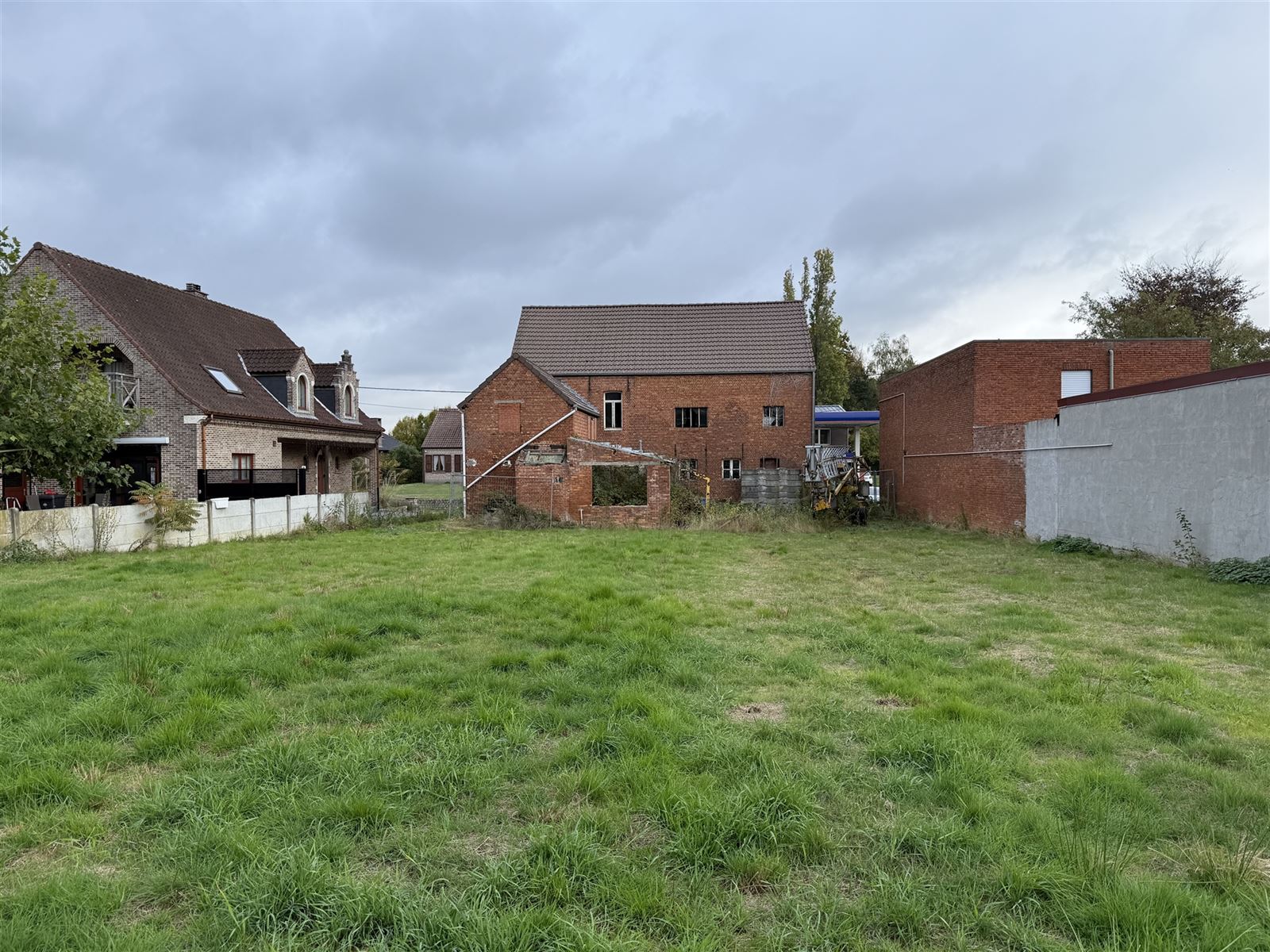 Te renoveren Maalderij + woning met uitvoerbare vergunning - foto 2