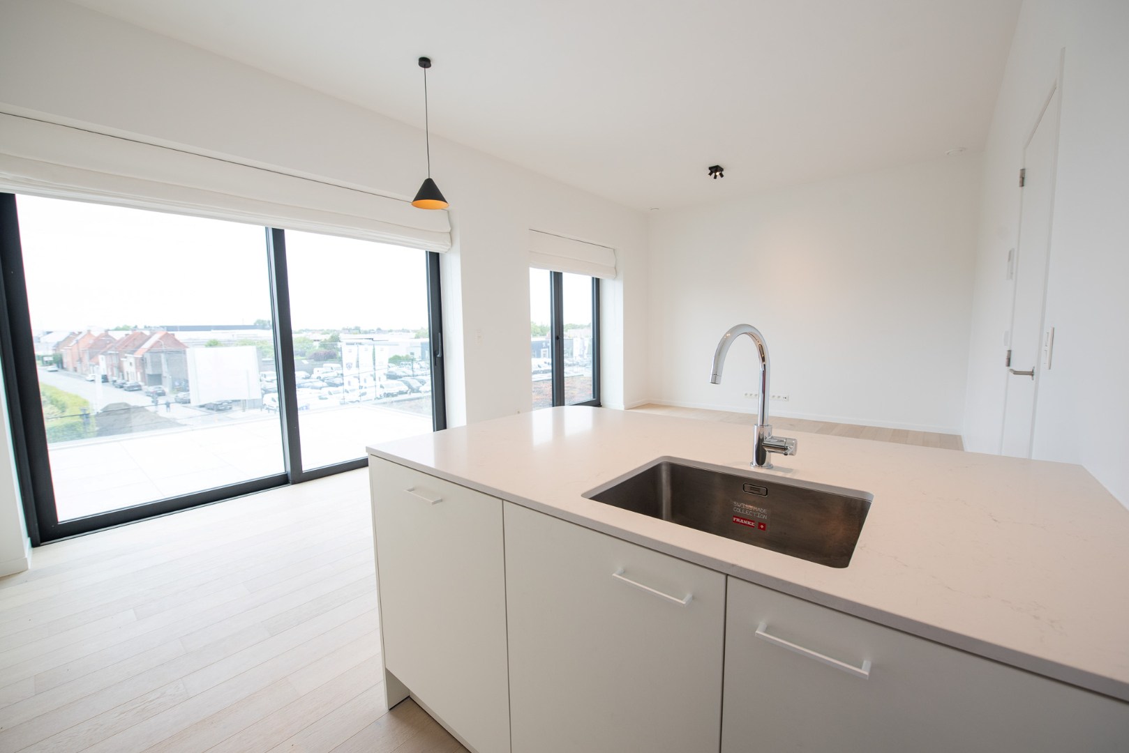 Ruime klassevolle penthouse TE HUUR in Waregem - foto 5