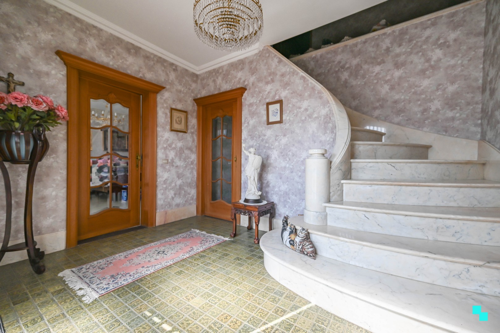 Karaktervolle woning met riante woonoppervlakte (267 m²) en tuin in Emelgem - photo 3