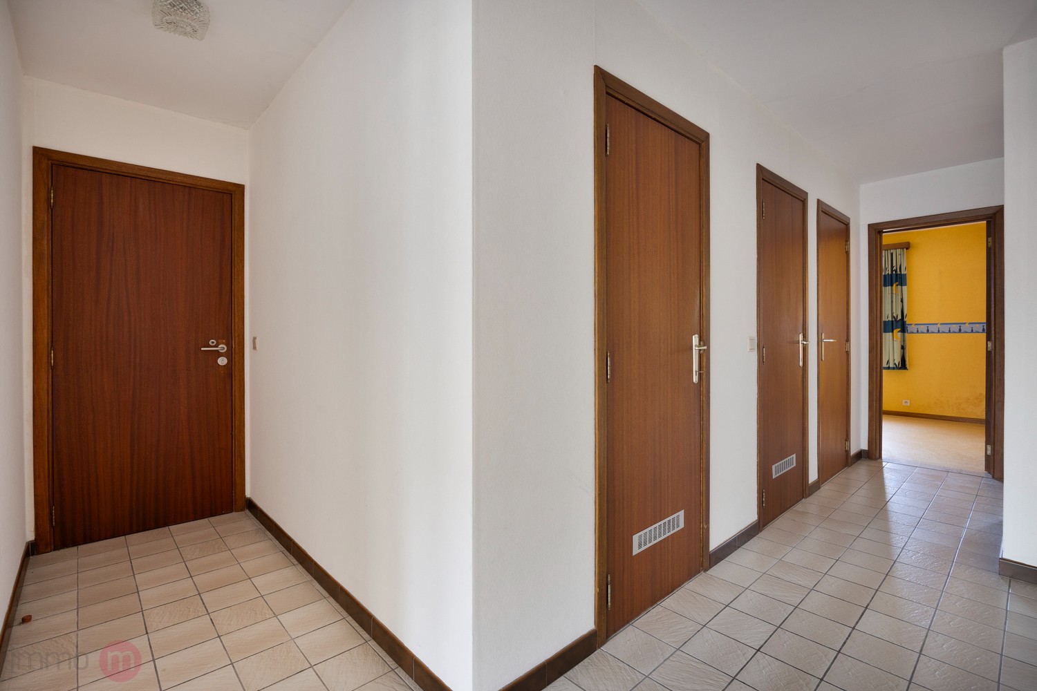 Gelijkvloerse appartement met 2 slaapkamers, garage en kelder te koop aan de Oud-Strijdersstraat 61 in Herent. - foto 4