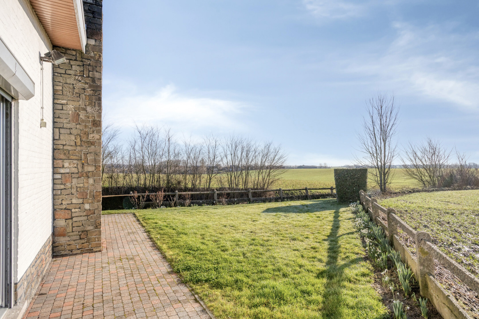 Bungalow op een unieke locatie - foto 1