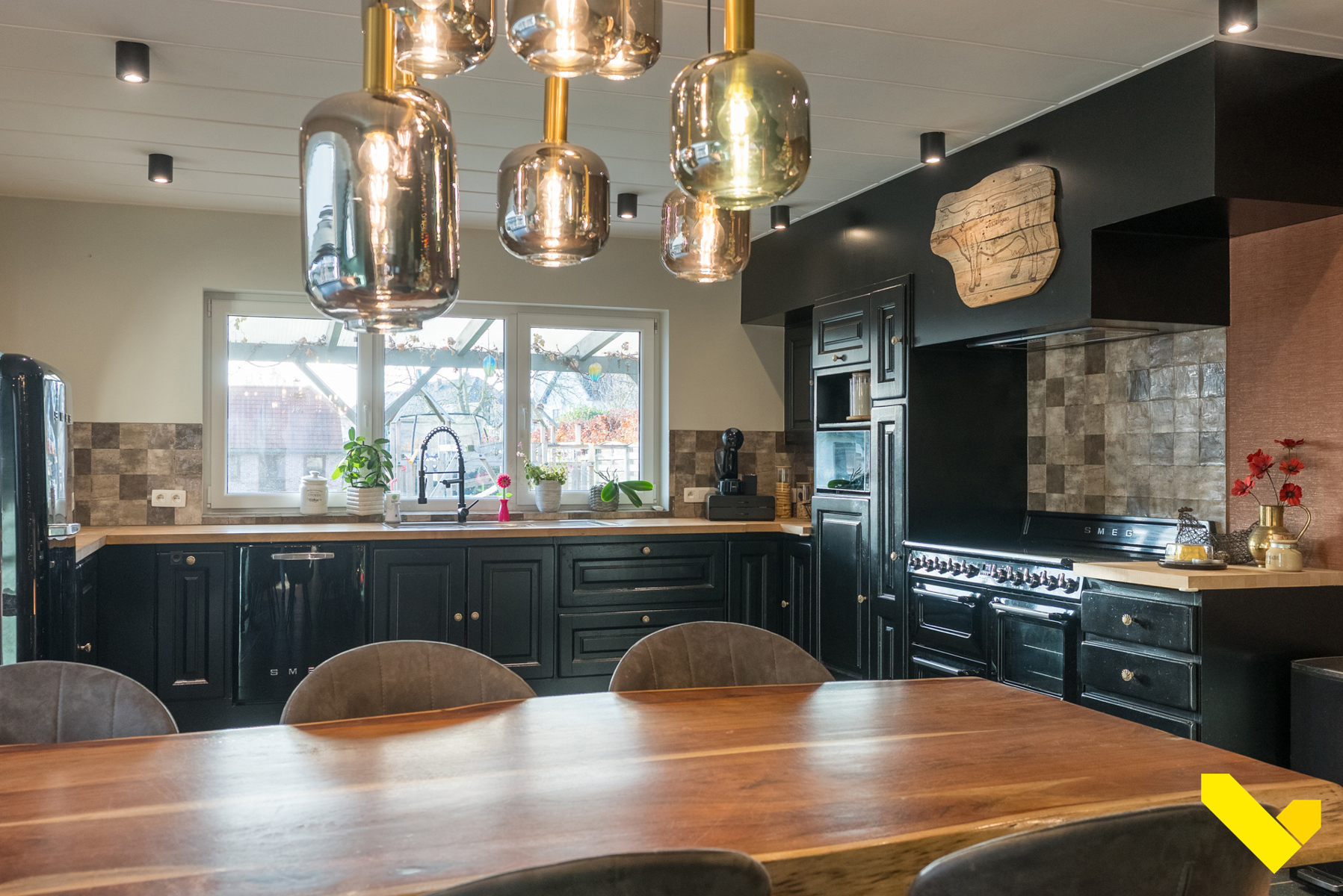 Volledig gerenoveerde gezinswoning met praktijkruimte - foto 4