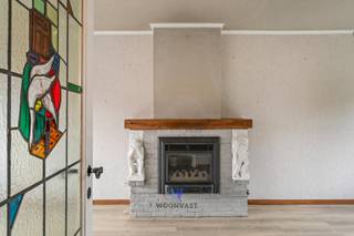 Deze ruimte bel-etage ligt in een rustige wijk, vlakbij winkels, openbaar vervoer en belangrijke invalswegen.De woning combineert grote ruimtes met...