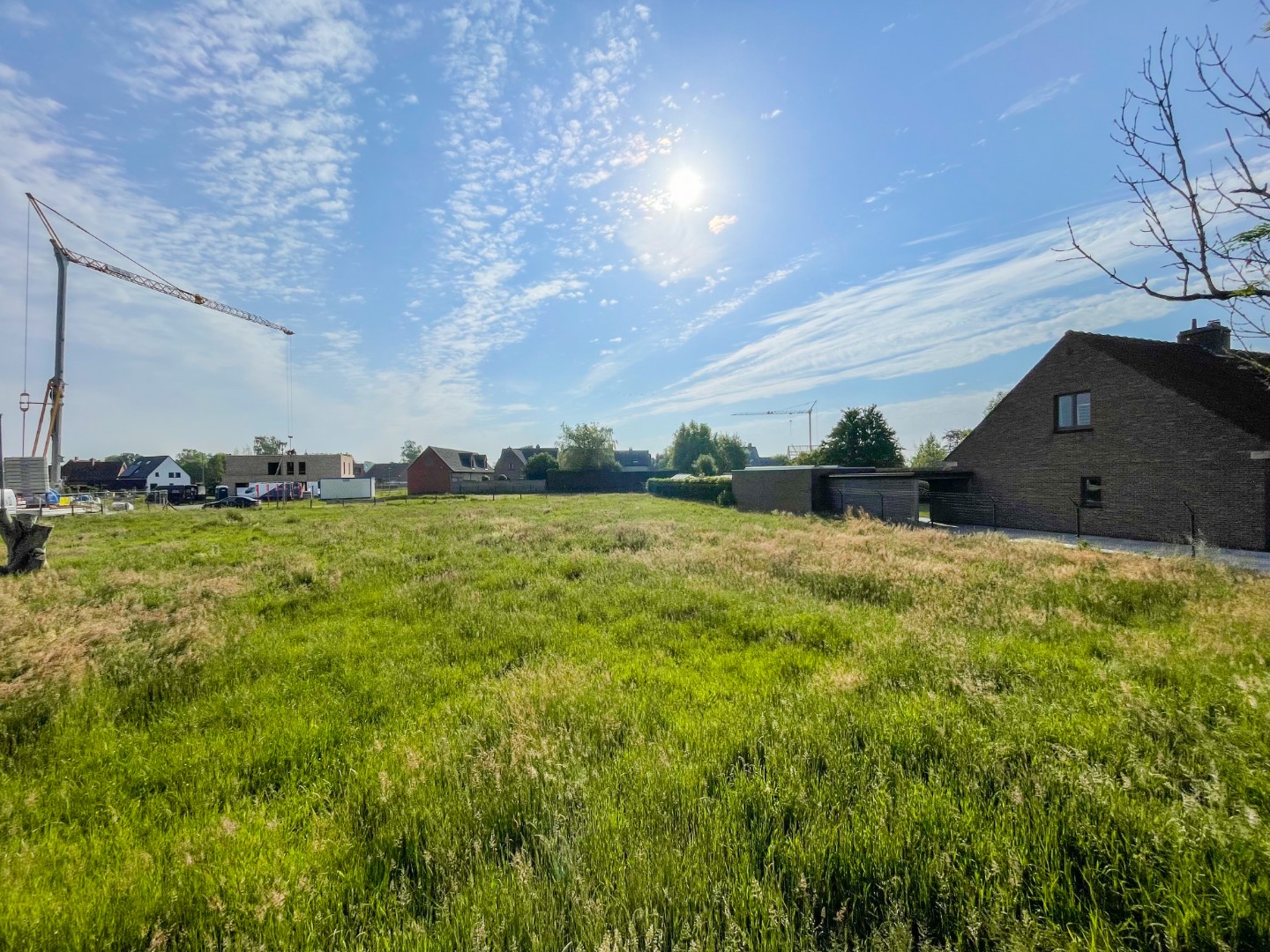 Te koop, mooi perceel grond in een rustige straat te Zulte - foto 5