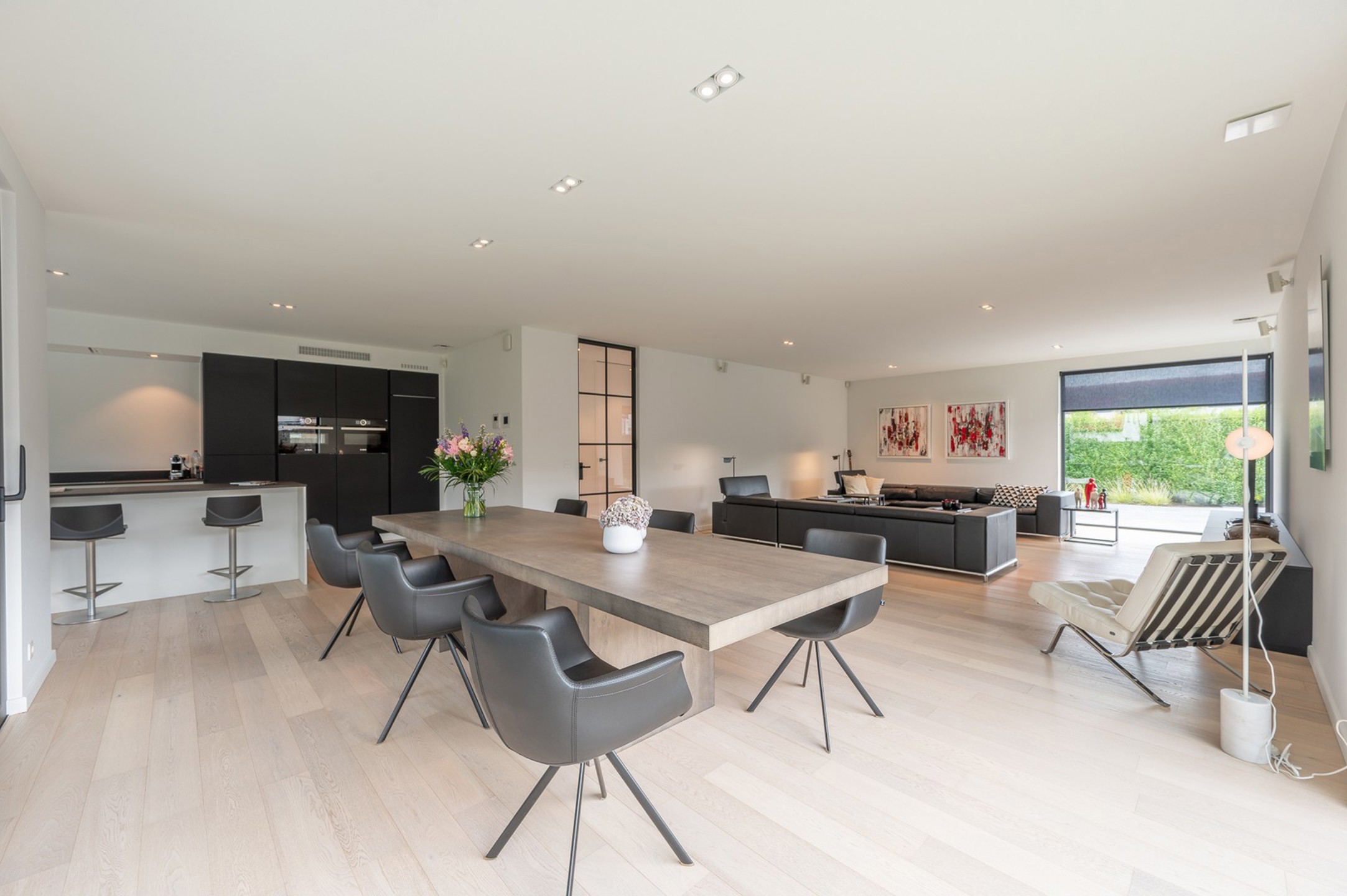 Recente alleenstaande villa centraal gelegen vlakbij het centrum van Knokke. - foto 4