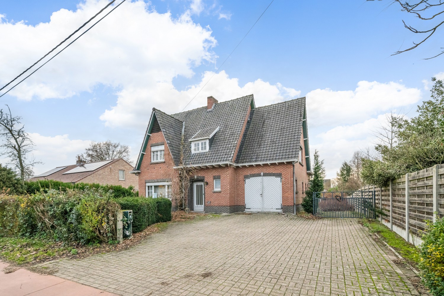 Deels te renoveren gezinswoning (3slpks) op een totale opp van 16a 26ca in Mol Wezel 🌳 - foto 4