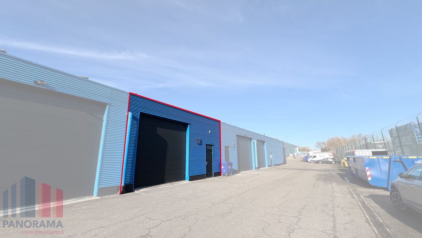 Strategisch gelegen KMO-unit van 290 m² nabij de E313 - photo 2