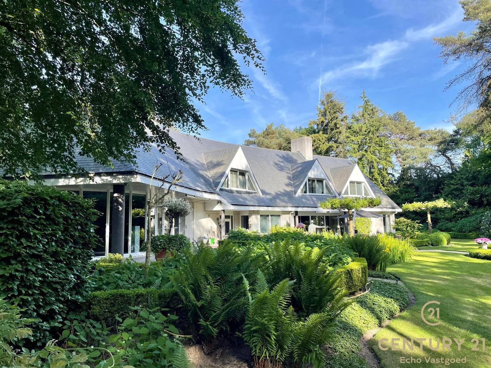 Unieke royale villa op parkdomein van ca 11.600m² - foto 4