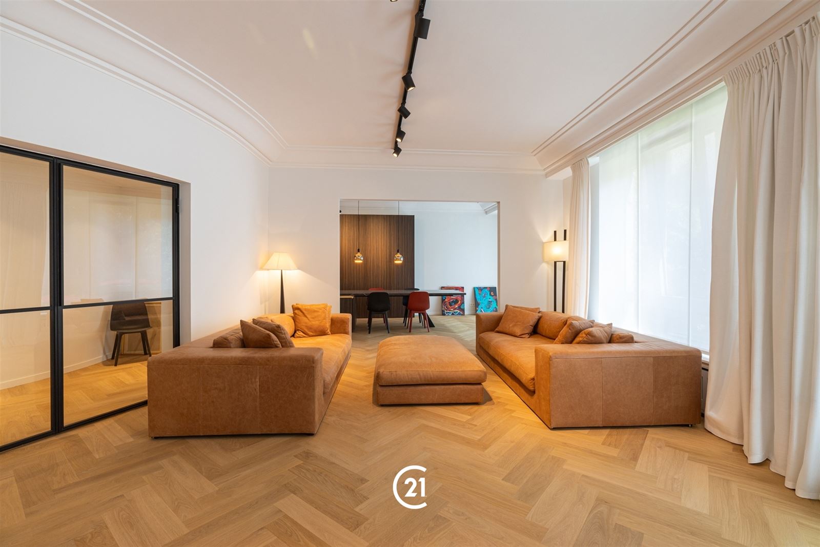 CAMBRE – Uitzonderlijk luxueus gelijkvloersappartement met tuin tegenover Ter Kamerenbos

  - foto 4