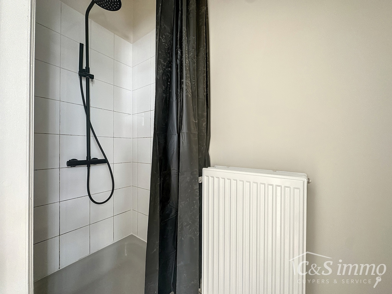 Appartement à louer à Anvers avec 2 chambres - photo 4