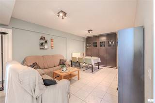 Welkom bij dit uitstekend gelegen appartement in Middelkerke, een ideale keuze voor gezinnen of investeerders die zoeken naar comfort en ruimte...