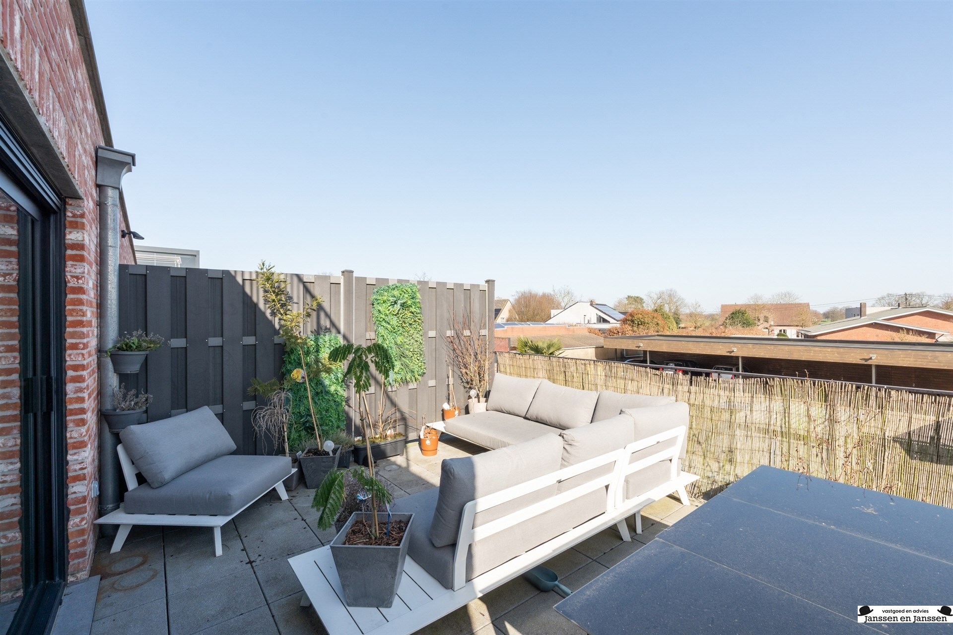 Lichtrijk en modern appartement met prachtig (dak)terras - foto 5