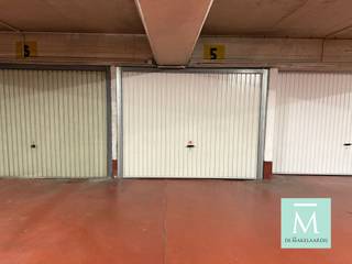 Garagebox te huur op toplocatie in MechelenOp zoek naar een veilige en handige parkeerplek in Mechelen? Deze garagebox is ideaal gelegen, vlakbij het...