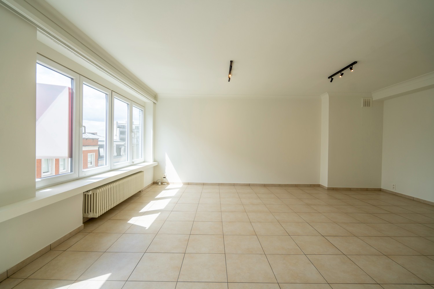 Apartment for sale in Kortrijk with 2 bedrooms - photo 2