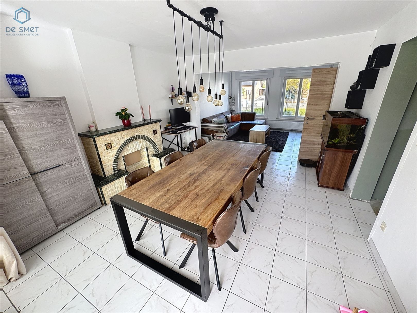 Maison prête à emménager avec 3 chambres, 2 salles de bains, jardin et garage à deux pas du centre de Grammont - photo 3