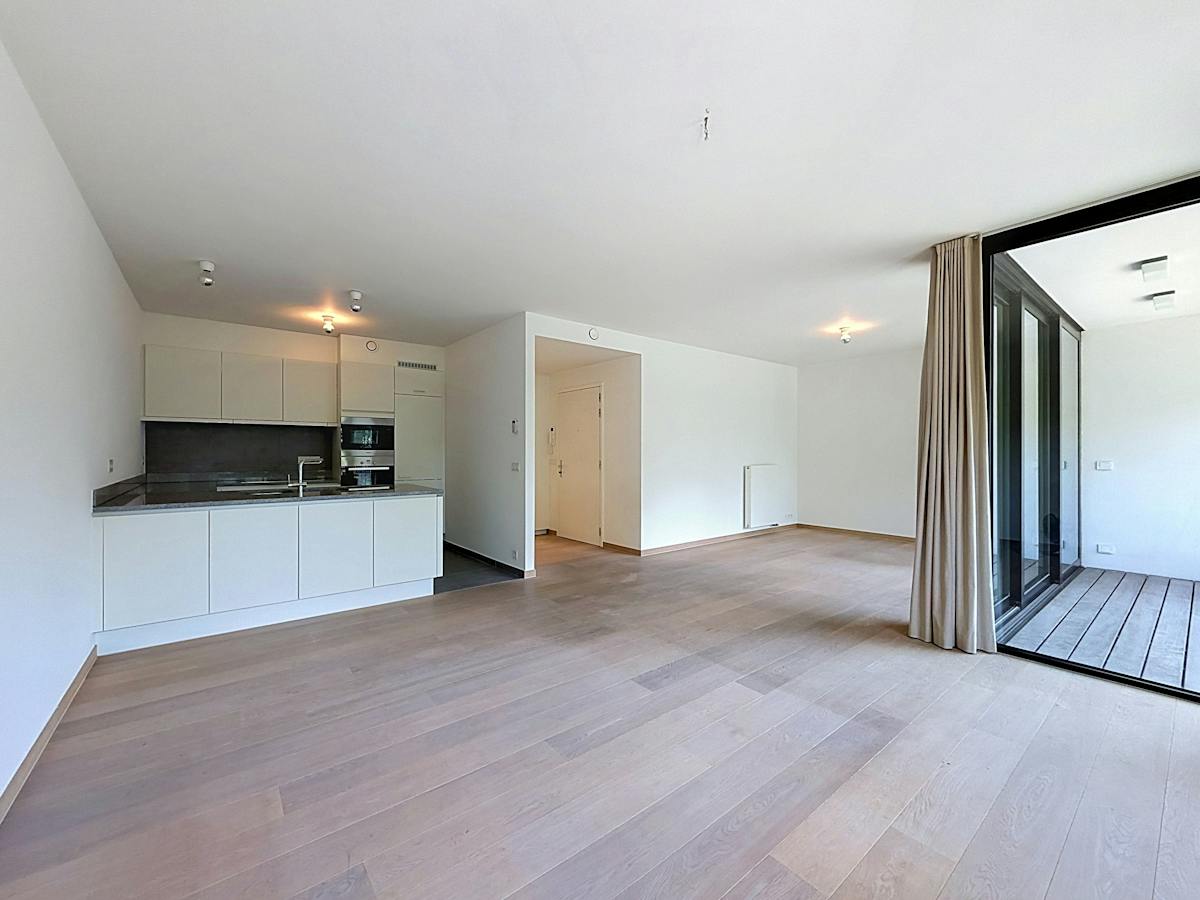 Luxurious 2 bedroom apartment with terrace in the heart of Ghent - photo 4