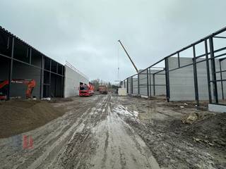 Nieuwbouw KMO-unit van 498 m² met 260 m² kantoorruimte te koop en 8 privatieve parkeerplaatsen.De loods maakt deel uit van “Apollo”, een gloednieuw...