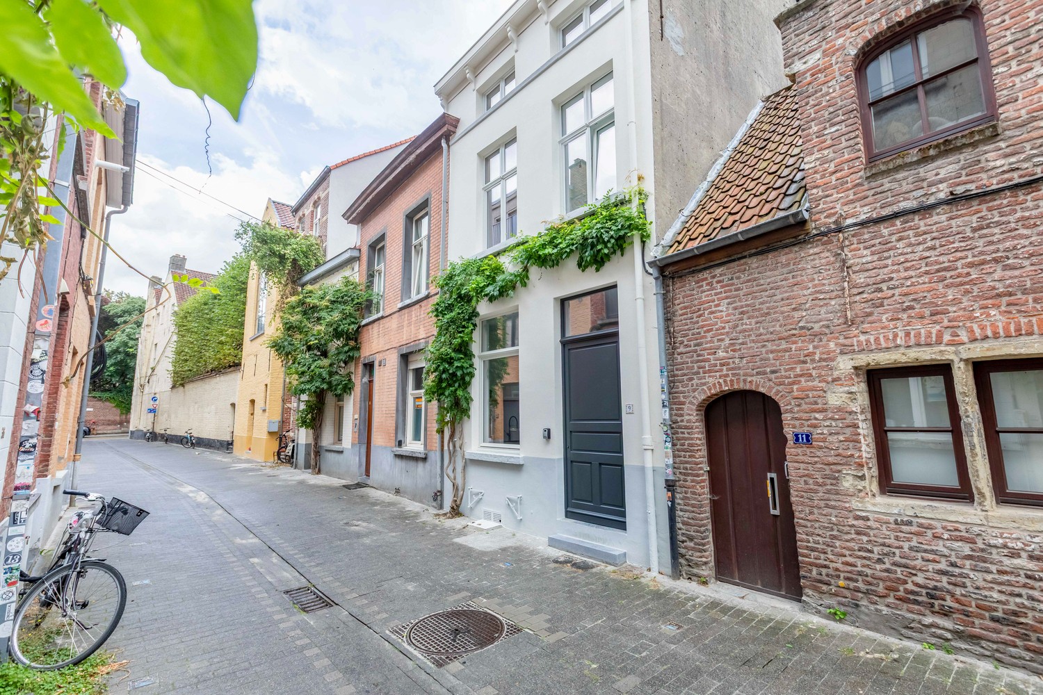 House for sale in Ghent with 3 bedrooms - photo 1