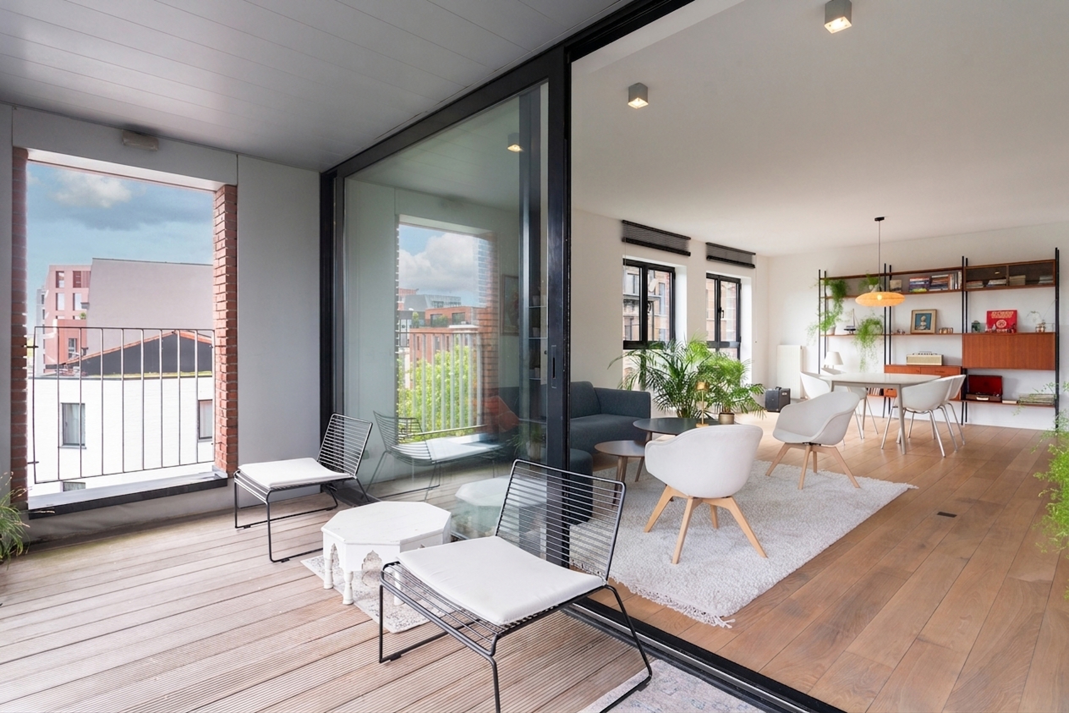 licht hoekappartement met 3 slaapkamers en terras - foto 4