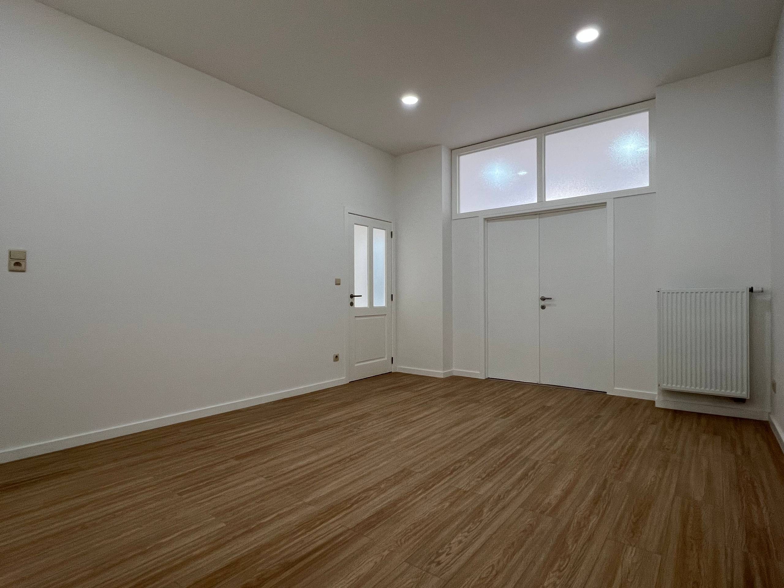 Apartment for rent in Saint-Josse-ten-Noode with 2 bedrooms - photo 5