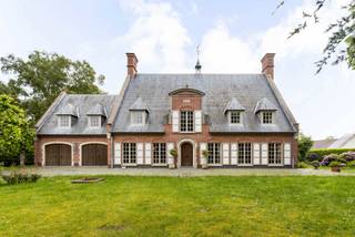 House for sale in Lede