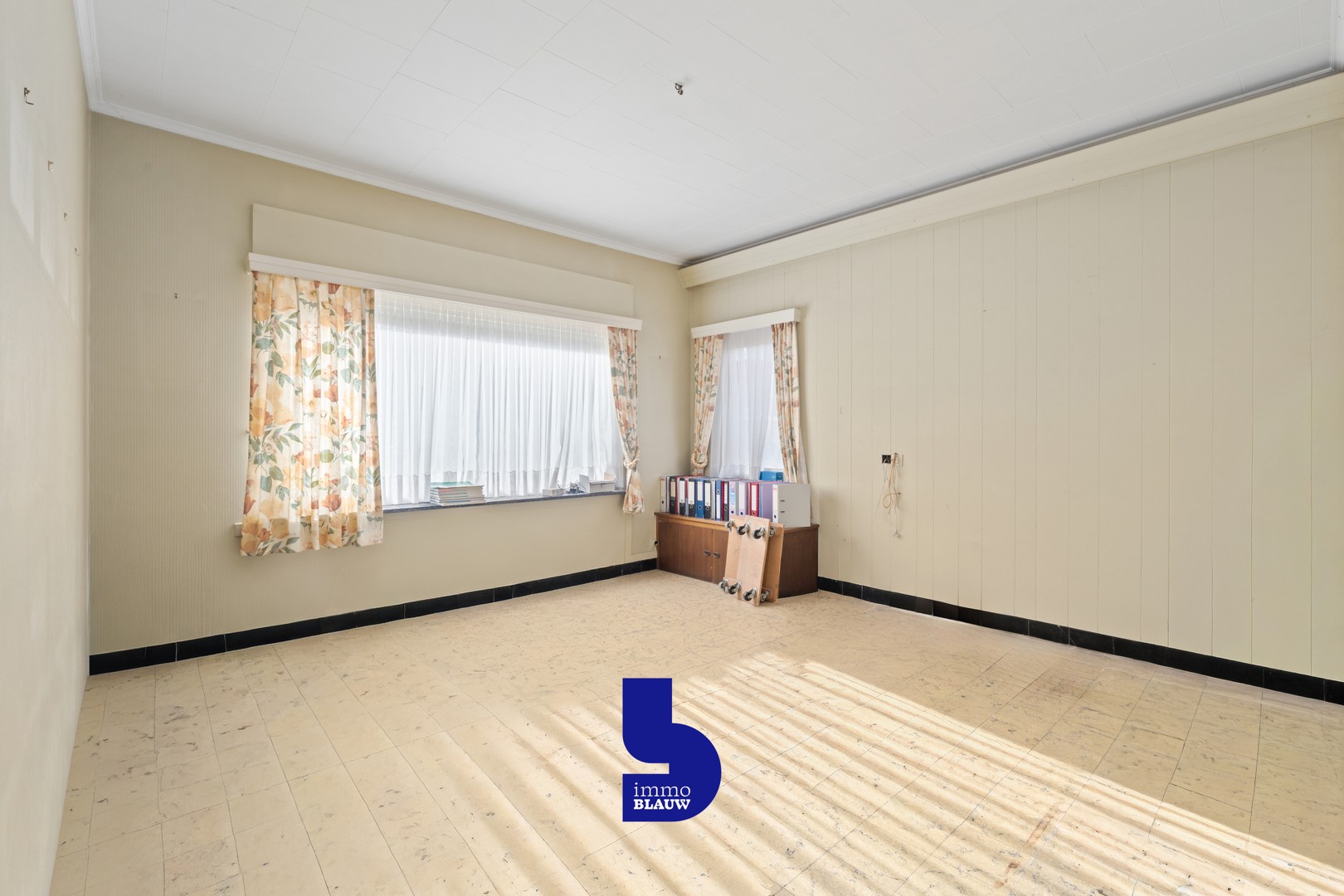 Open bebouwing met tuin en garage - foto 4