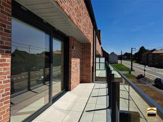 Energiezuinig nieuwbouw duplex appartement met ondergrondseautostaanplaats en kelderberging.De verwarming werkt via een warmtepomp en er zijn...