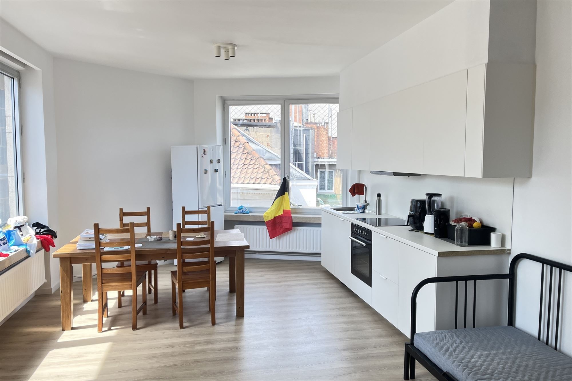 Apartment - photo 1