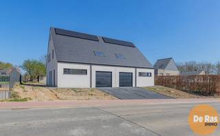 OPHASSELT - Deze prachtige nieuwbouwwoning in moderne, hedendaagse stijl zal u in al zijn opzichten kunnen bekoren. Deze woning die werd gezet...