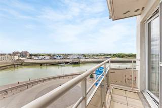 Zonnig 2-slaapkamerappartement met een subliem zicht op de jachthaven van Blankenberge.Het appartement is ingericht met als doel om licht en...
