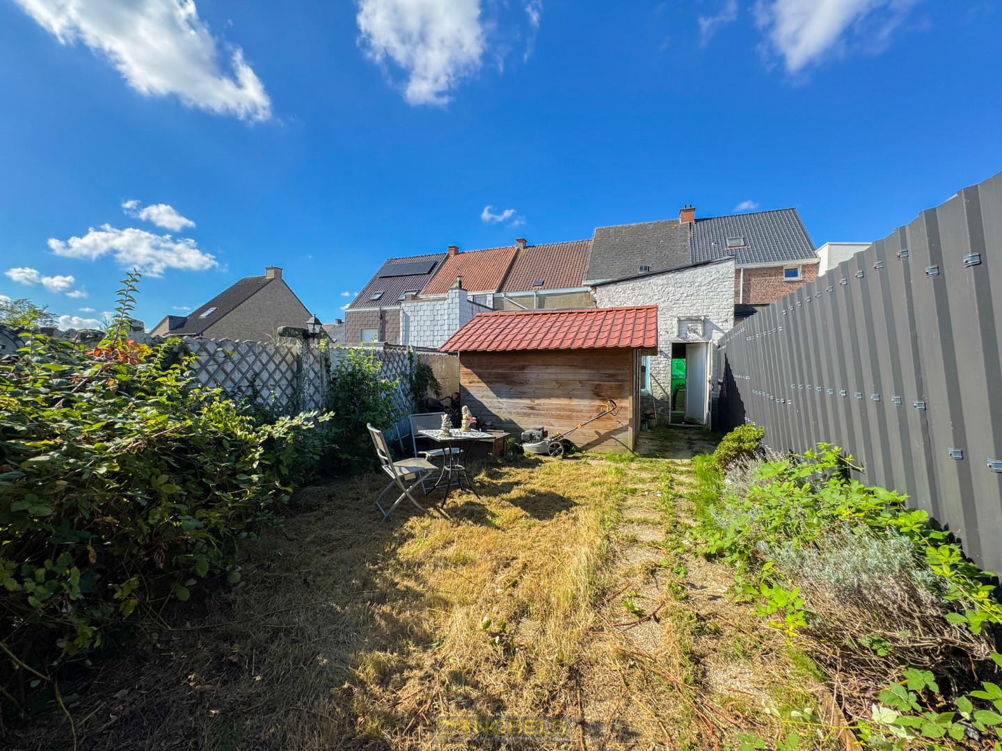 Te koop, te renoveren gezinswoning met stadstuin te Ronse! - foto 3