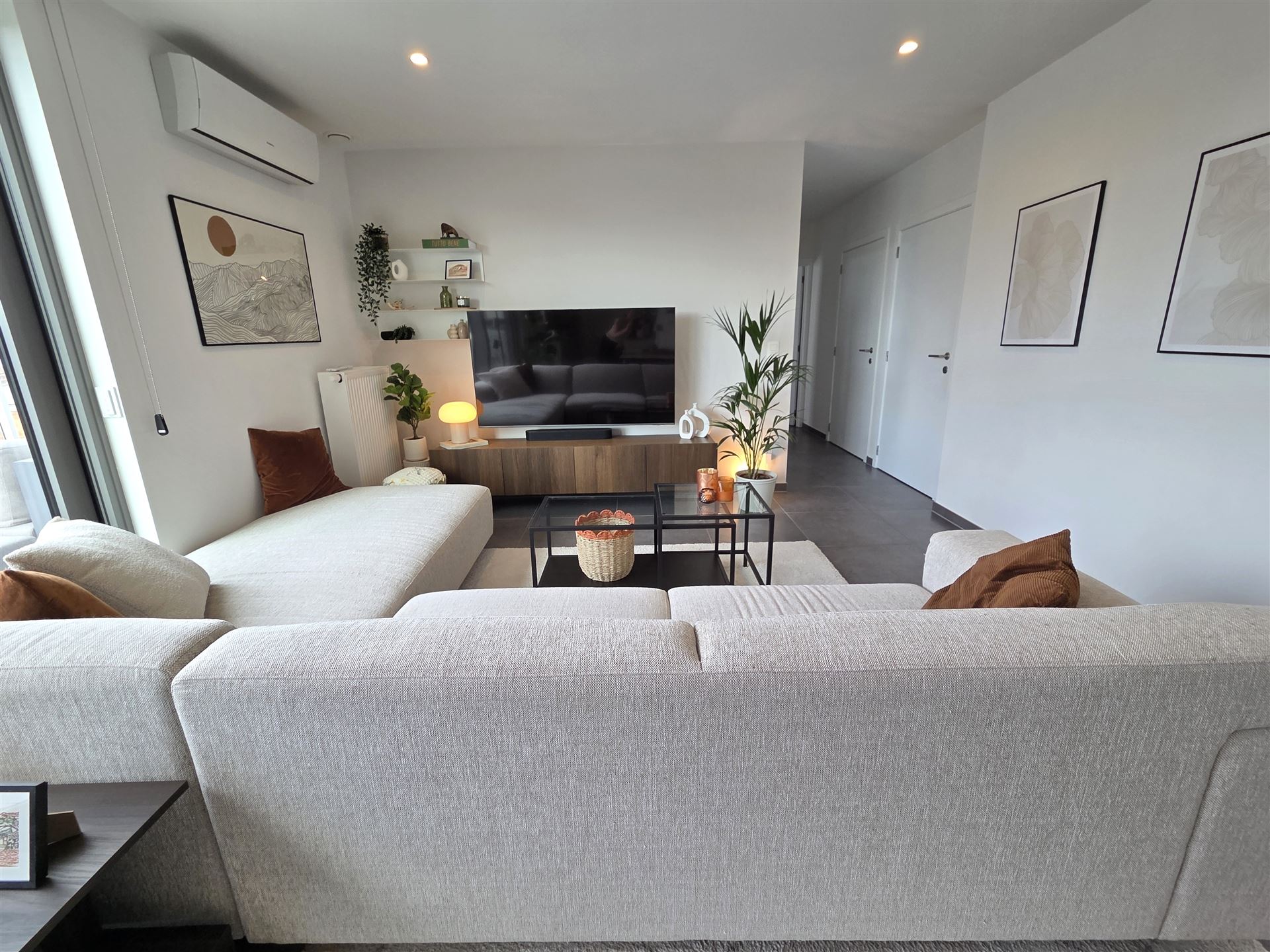 Energiezuinig appartement met 2 slks, zeer groot terras, carport en kelderberging - foto 4