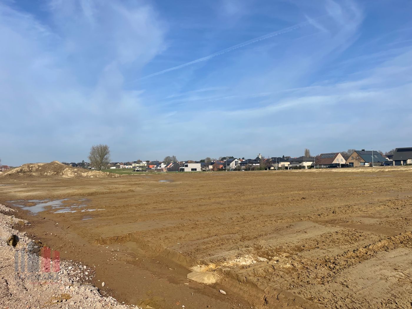 INDUSTRIEGROND VAN 2.223 m² TE KOOP - photo 1