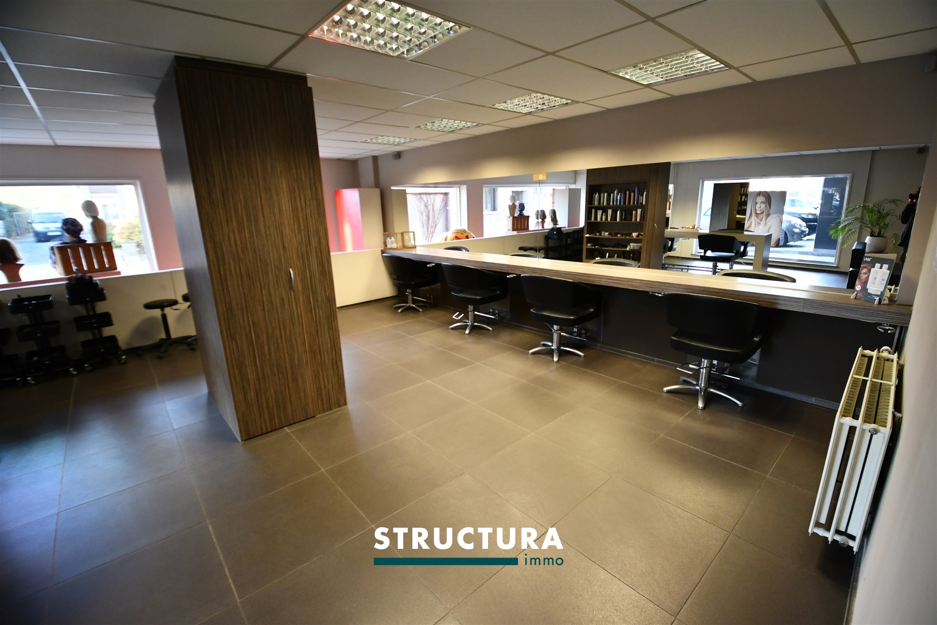 Ruime winkelruimte +/- 250 m² - foto 5
