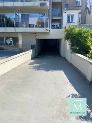 Garage à vendre à Malines