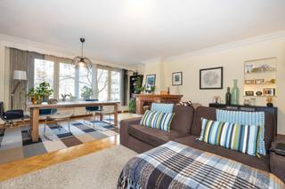 WOLUWE-SAINT-LAMBERT – Tussen Gribaumont en Joséphine-Charlotte, op een steenworp afstand van de beroemde Avenue de Broqueville, het openbaar...