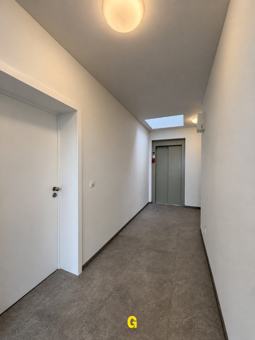 Nieuwbouwappartement met 2 slaapkamers, ruim terras, standplaats en berging te Munsterbilzen - Label A - foto 5