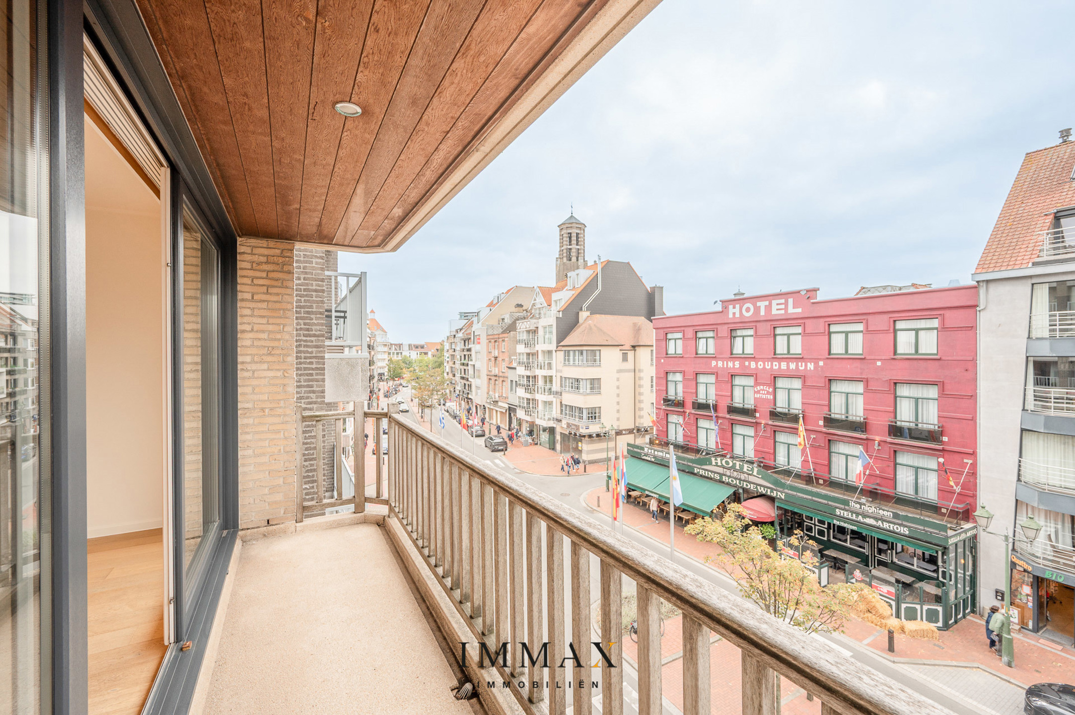 Apartment for sale in Knokke-Heist with 2 bedrooms - photo 4