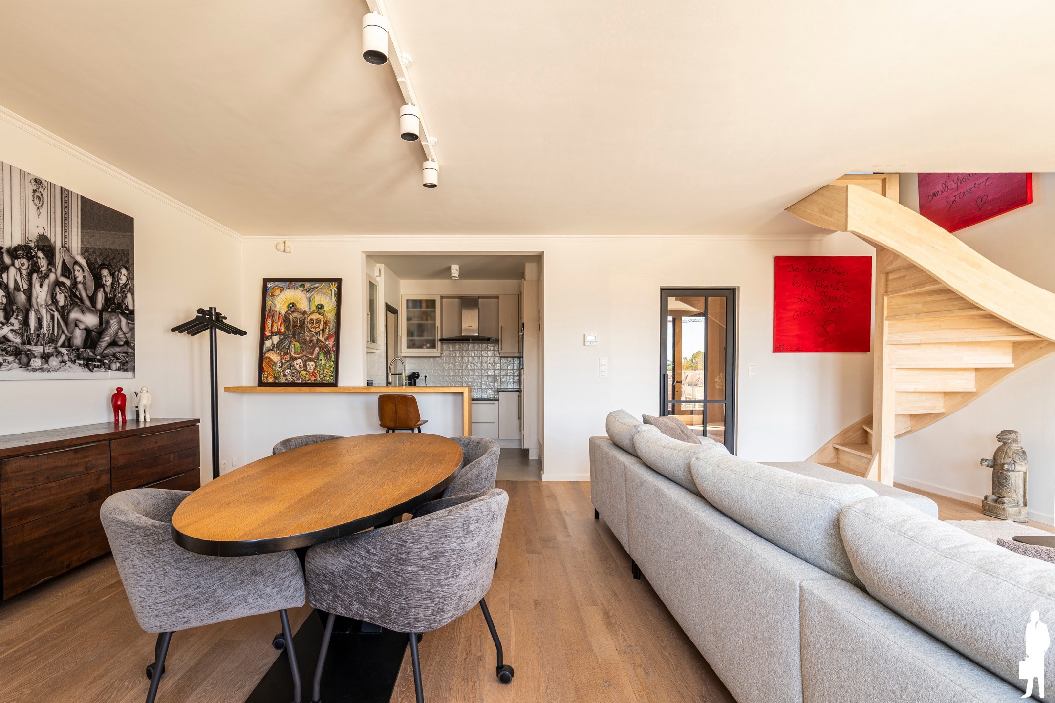 Duplex met 2 terrassen en staanplaats in centrum van Schilde - foto 4