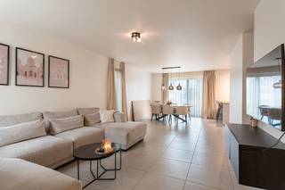 Cette nouvelle habitation est située dans l’agréable commune de Houthalen-Helchteren et allie confort, espace et qualité de vie dans un...