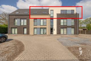 Dit prachtige appartement, gebouwd in 2011, combineert comfort, ruimte en een uitstekende ligging. Met een bewoonbare oppervlakte van 108 m²...