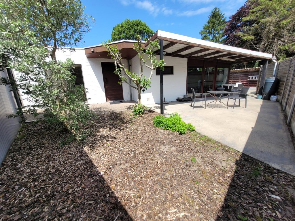 Commercial à vendre à Assebroek avec 3 chambres - photo 2