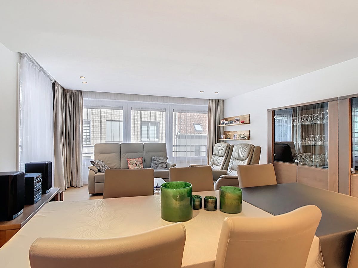 Appartement de 2 chambres avec terrasse dans le centre de Roeselare - photo 3