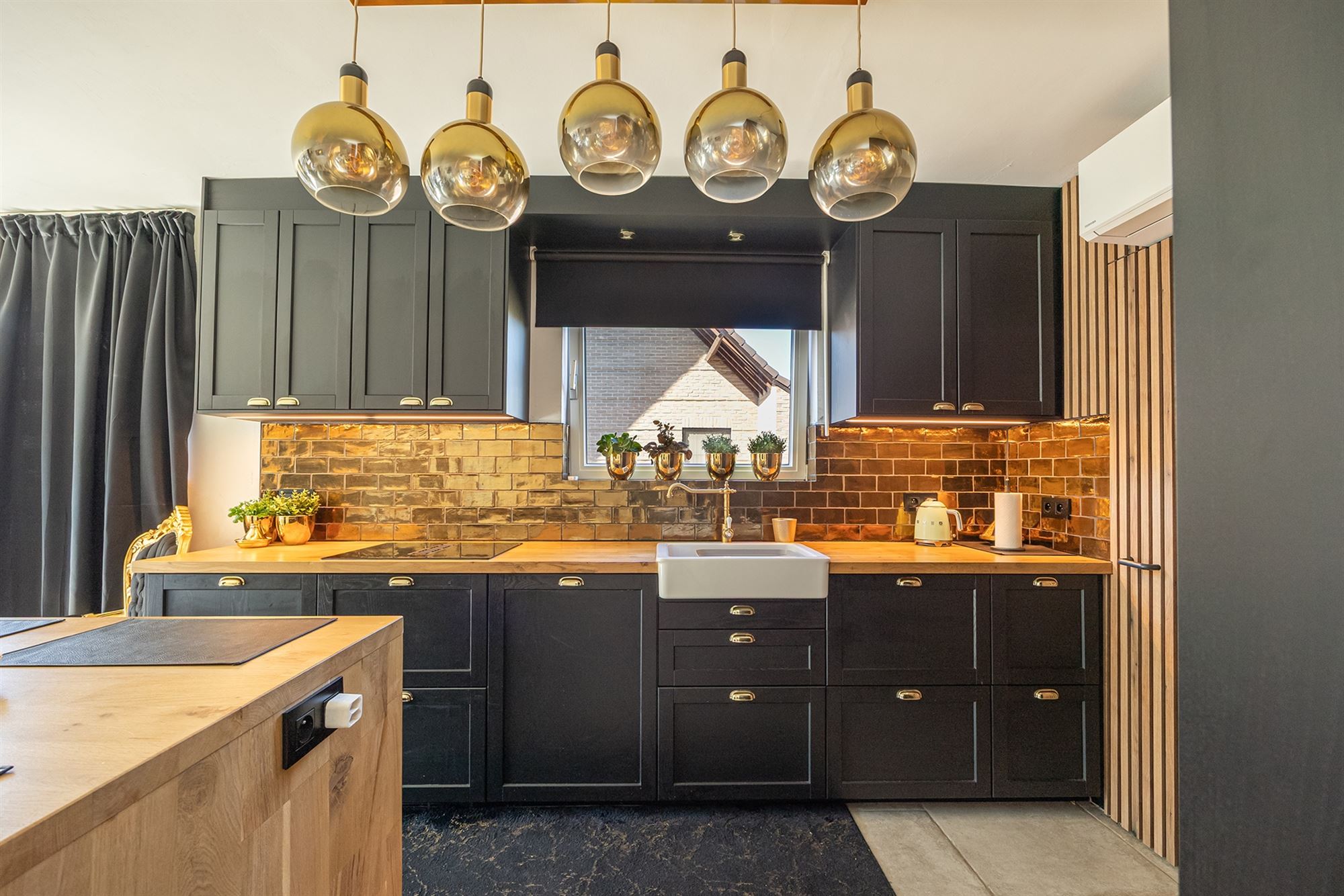 Lichtrijk appartement met terras en garage in Mechelen - foto 5