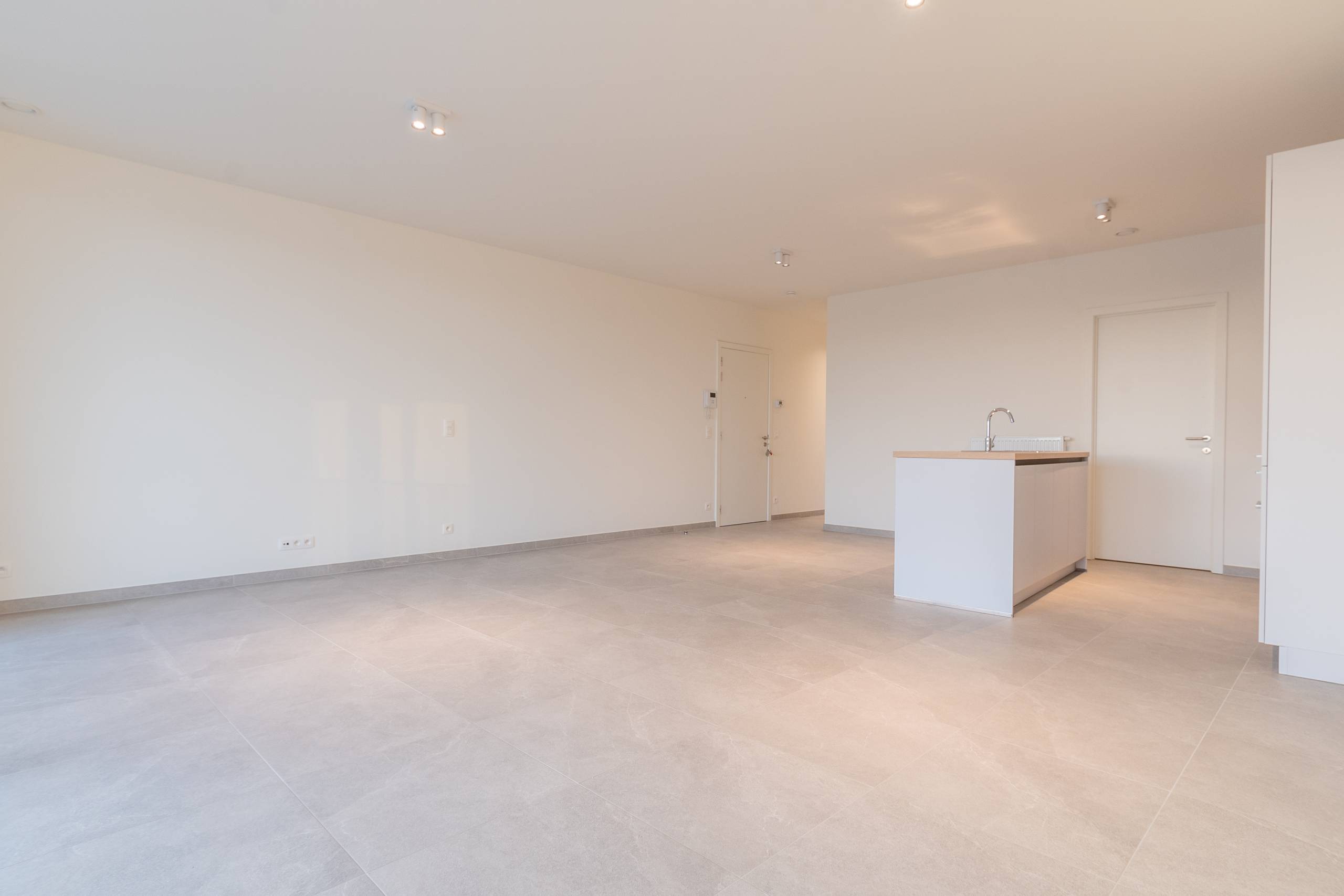 Appartement met 2 slaapkamers en bureauruimte - foto 5